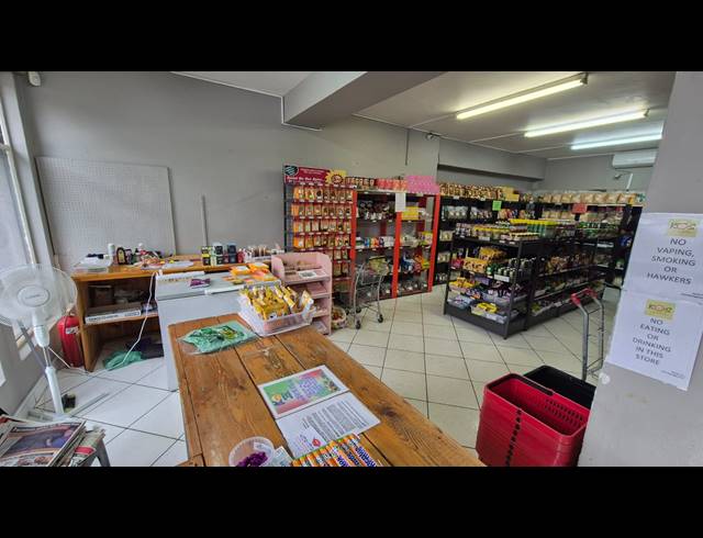 102M² RETAIL TO LET IN DURBAN NORTH
